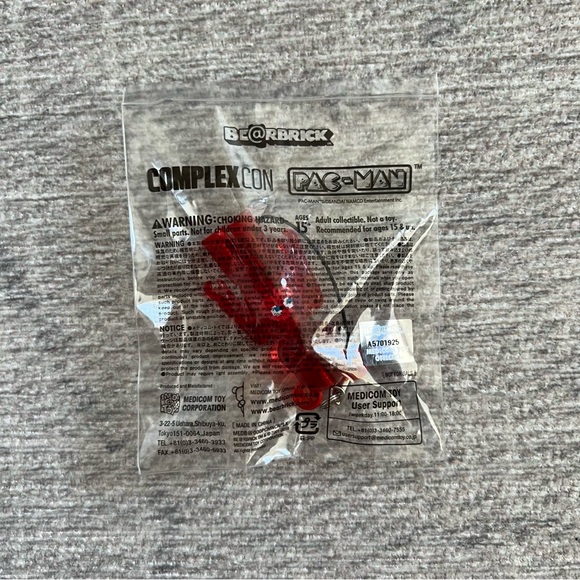 Bearbrick Medicom Toy x Complexcon Exclusive Pac-Man Mini 2” Keychain Figure Toy - Picture 1 of 6